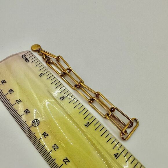 Gold tone link bracelet - Picture 4 of 7